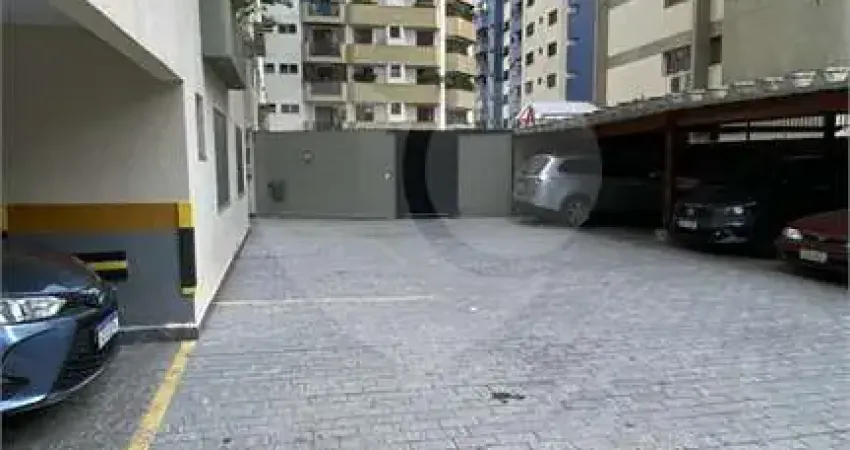 Apartamento com 2 quartos à venda em Moema - SP