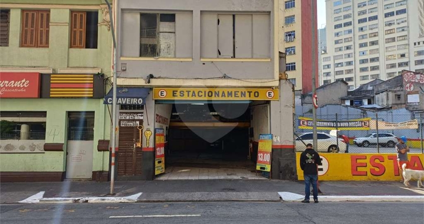 Galpão à venda em Santa Efigênia - SP