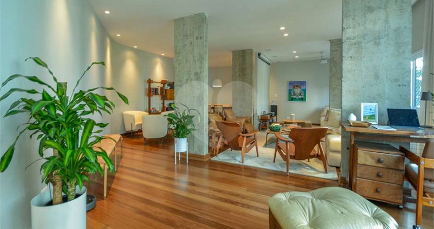 Apartamento com 3 quartos à venda em Itaim Bibi - SP