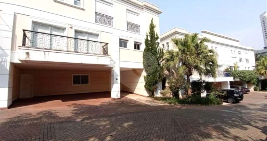 Condomínio com 3 quartos à venda em Jardim Panorama - SP