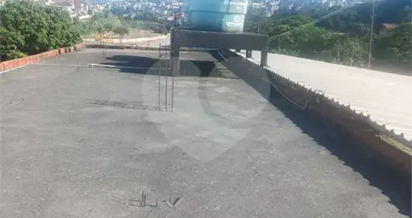 Terreno à venda na Rua Ana Maria Franco Laranjeira, Jaraguá, São Paulo