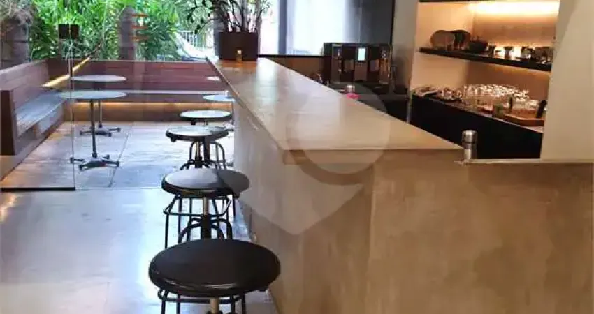 Ponto comercial com 5 salas à venda na Rua Oscar Freire, Jardim América, São Paulo