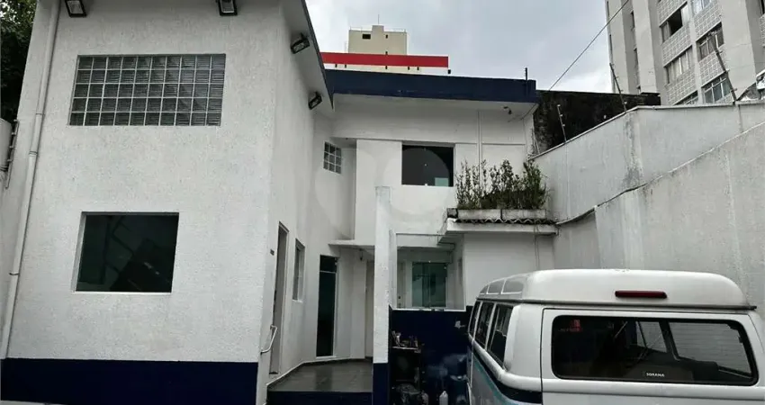 Sobrado à venda ou para locação em Vila Mariana - SP
