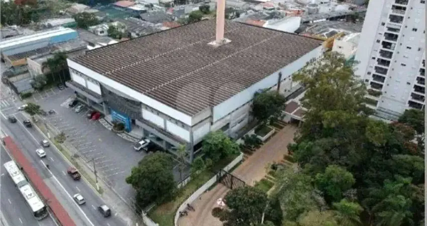 Barracão / Galpão / Depósito para alugar na Avenida João Dias, Santo Amaro, São Paulo