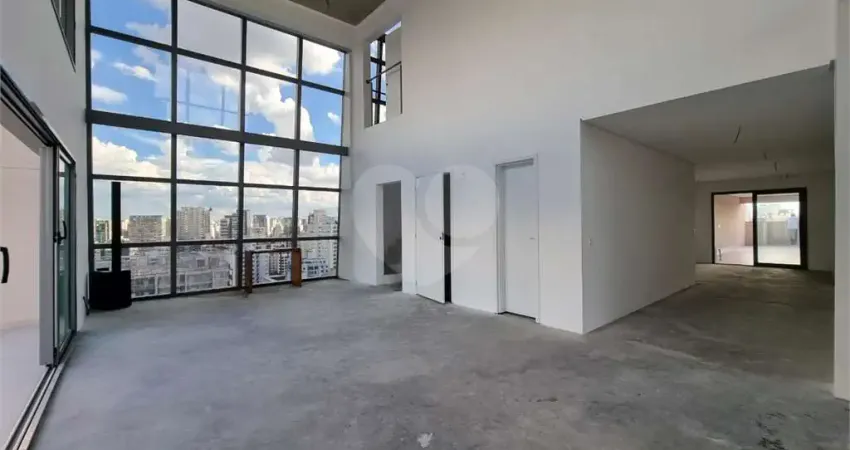 Apartamento com 4 quartos à venda em Jardim Europa - SP