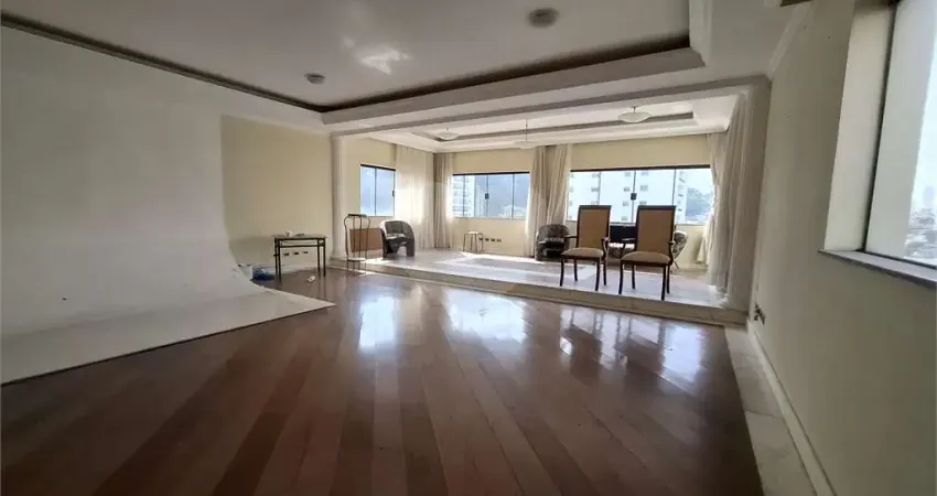 Casa à venda ou para alugar com 4 quartos, sendo 4 suítes,  no condomínio quinto andar - 02526-060 - 85, são paulo - sp