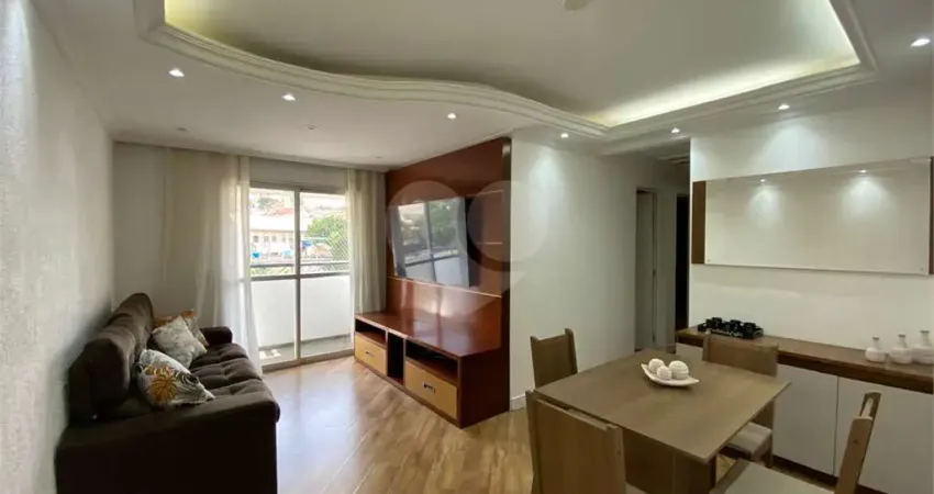 Apartamento com 3 quartos à venda ou para locação em Jardim Das Palmas - SP