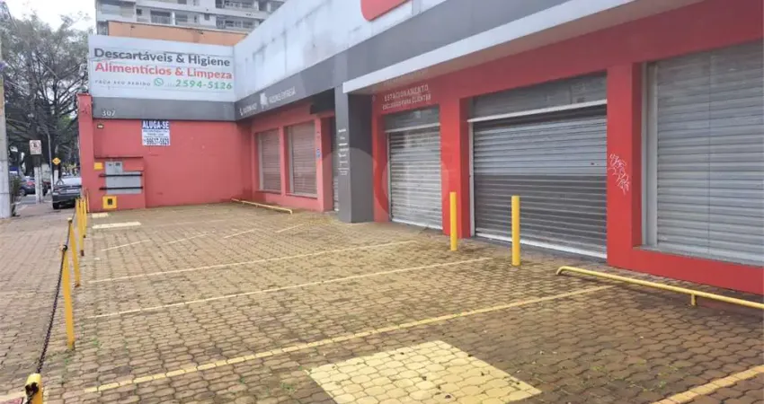 Ponto comercial para alugar na Avenida Bem-te-vi, Moema, São Paulo