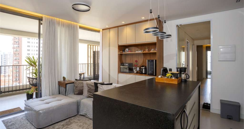 Apartamento com 3 quartos para locação em Vila Mariana - SP