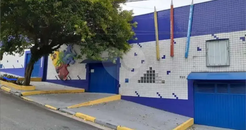 Prédio inteiro para locação em Penha De França - SP