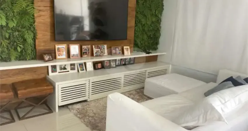 Apartamento com 3 quartos à venda em Rio Pequeno - SP