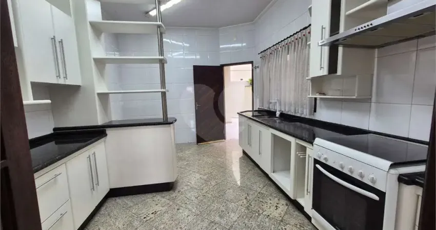 Sobrado à venda com 3 quartos, sendo 3 suítes, em vila matilde, são paulo - sp