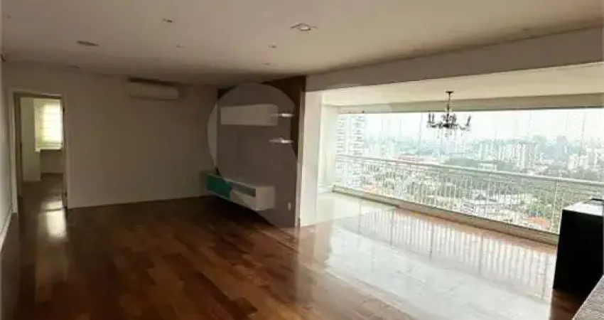 Apartamento com 4 quartos para locação em Santo Amaro - SP