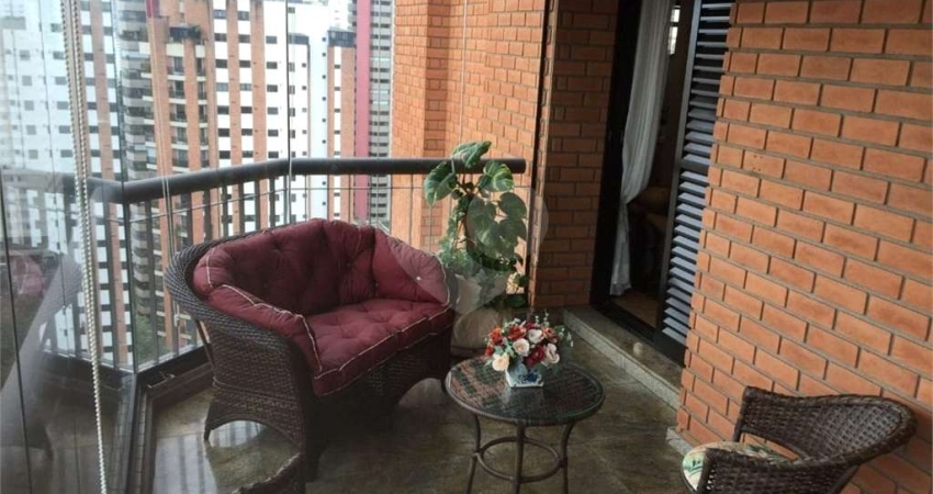 Apartamento com 4 quartos à venda em Vila Uberabinha - SP