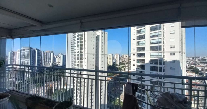 Apartamento com 3 quartos à venda em Jardim Avelino - SP