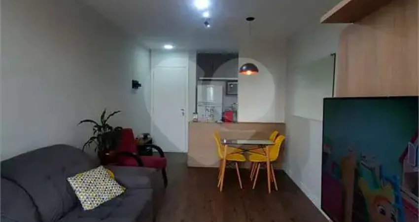 Apartamento com 3 quartos à venda ou para locação em Parque São Jorge - SP