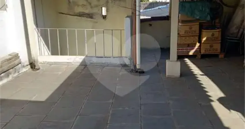 Casa com 2 quartos à venda na Rua Cesário Ramalho, Cambuci, São Paulo