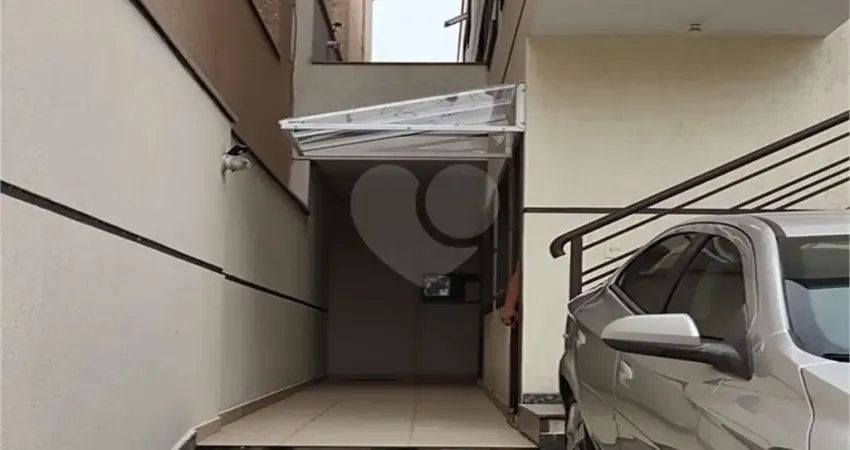 Condomínio com 1 quartos à venda em Vila Mazzei - SP