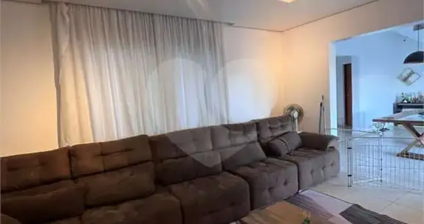 Sobrado com 6 quartos à venda em Jardim São Francisco(zona Sul) - SP