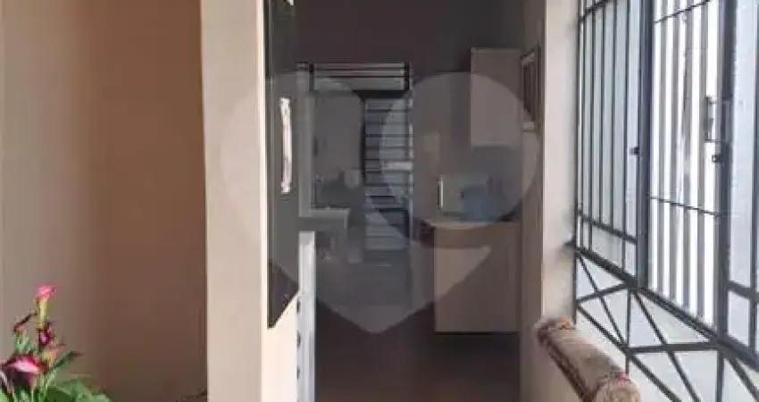 Casa térrea com 3 quartos à venda em Vila Pompéia - SP