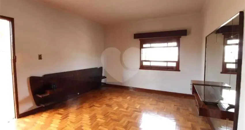 Casa à venda com 3 quartos, sendo 1 suíte,  em saúde, são paulo - sp