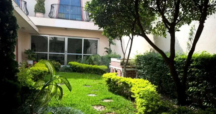 Sobrado à venda com 4 quartos, sendo 2 suítes,  em saúde, são paulo - sp