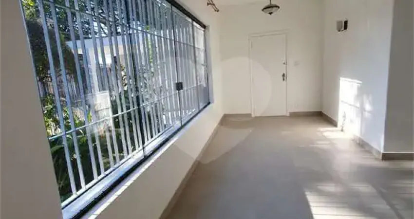 Casa com 4 quartos à venda na Rua Guaraiúva, Brooklin, São Paulo