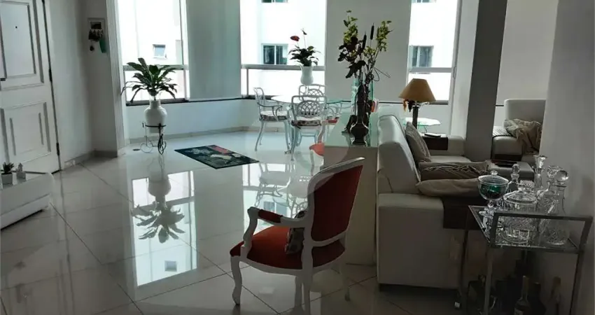 Apartamento à venda com 3 quartos, sendo 3 suítes, no condomínio vila domus aurea, são paulo - sp