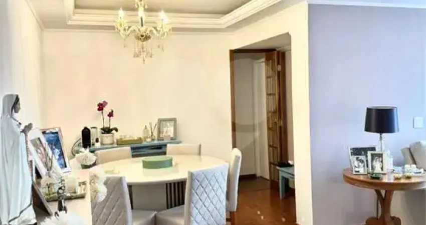 Apartamento à venda com 3 quartos, sendo 1 suíte, no condomínio Solar Das Torres Claras, São Paulo - SP