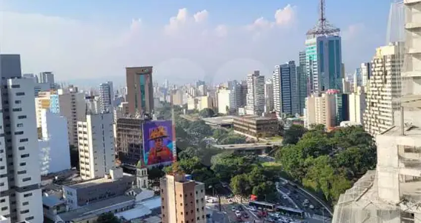 Apartamento à venda com 1 quarto no condomínio sp Code Paulista, São Paulo - SP