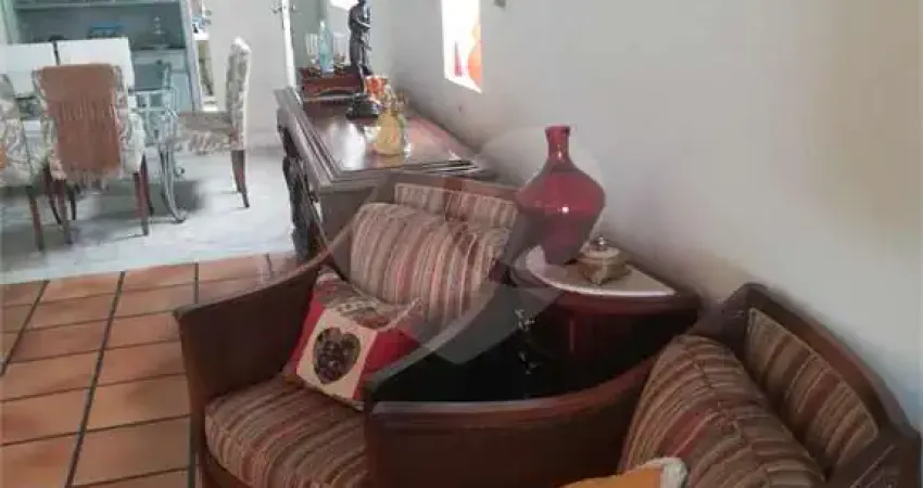 Casa à venda com 3 quartos, sendo 1 suíte,  em brooklin, são paulo - sp