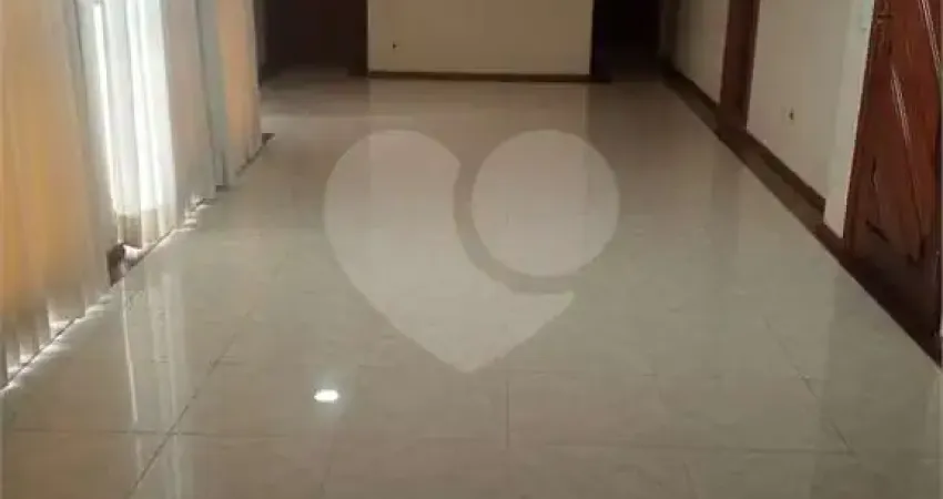 Apartamento à venda com 5 quartos, sendo 4 suítes,  no condomínio versarille, são paulo - sp