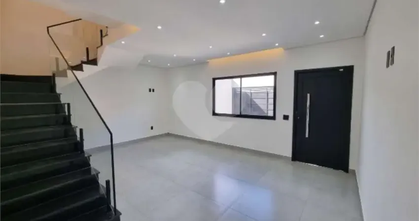 Sobrado à venda com 3 quartos, sendo 1 suíte,  em condomínio residencial campos do conde, bragança paulista - sp