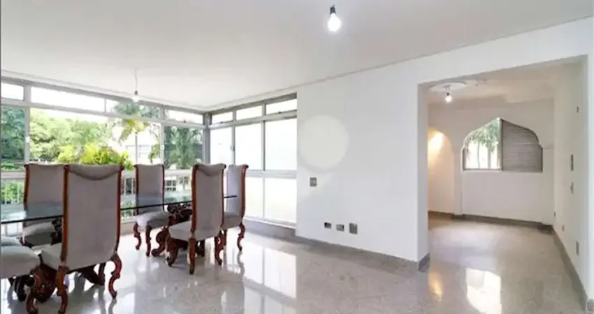 Apartamento à venda com 3 quartos, sendo 1 suíte, no condomínio conjunto brasil pitoresco, são paulo - sp