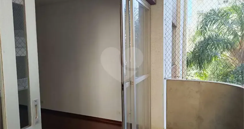 Apartamento à venda com 3 quartos, sendo 1 suíte,  no condomínio cond thais, são paulo - sp