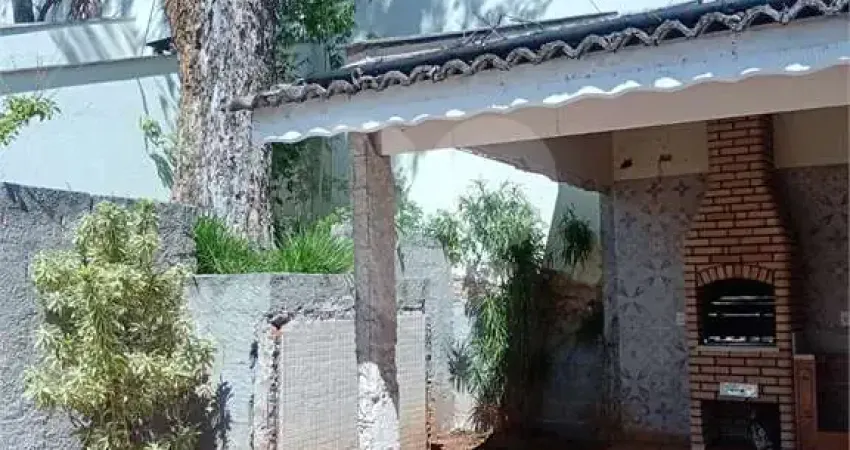 Casa à venda com 3 quartos, sendo 3 suítes, no condomínio residencial jd. floresta, são paulo - sp