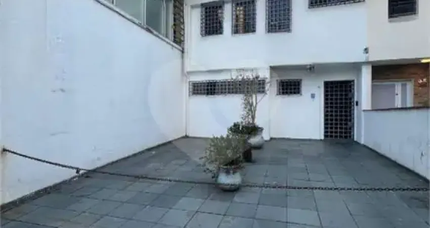 Sobrado comercial à venda ou para alugar com 2 quartos, sendo 2 suítes,  em itaim bibi, são paulo - sp