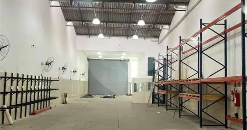 Barracão / Galpão / Depósito com 1 sala para alugar na Rua Santa Francisca, Vila Jaguara, São Paulo