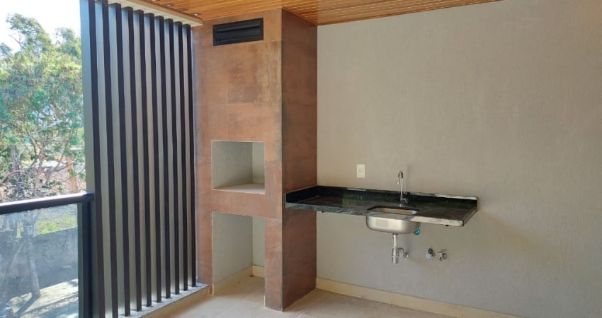 Sala + três quartos primeira locação no Recreio