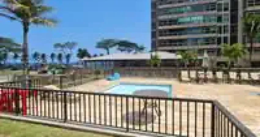 Apartamento três quartos, suíte,  dependências no alpha barra