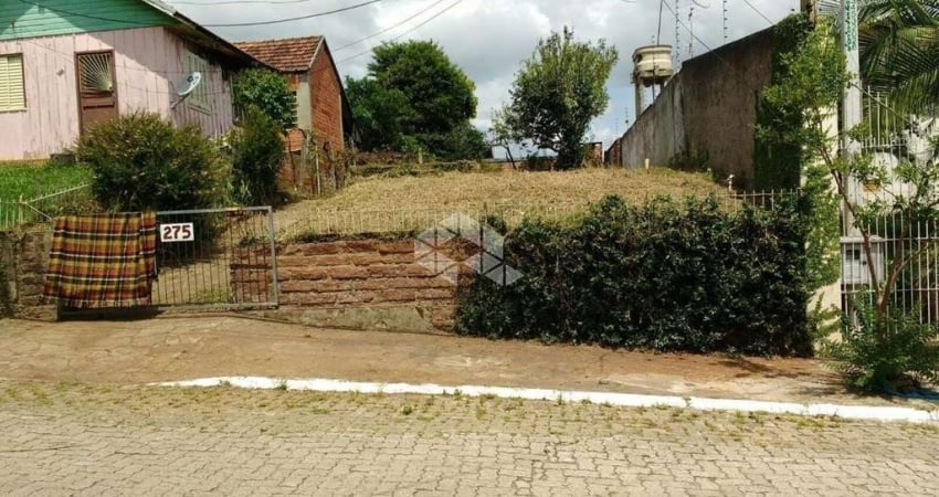 Terreno à venda na Rua Peru, 275, São José, Canoas