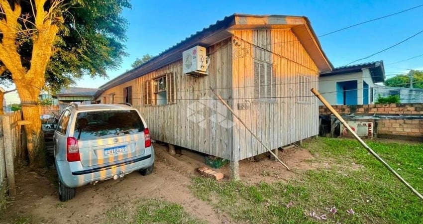 Casa com 3 quartos à venda na Rua Júlio Pereira de Souza, 533, Estância Velha, Canoas