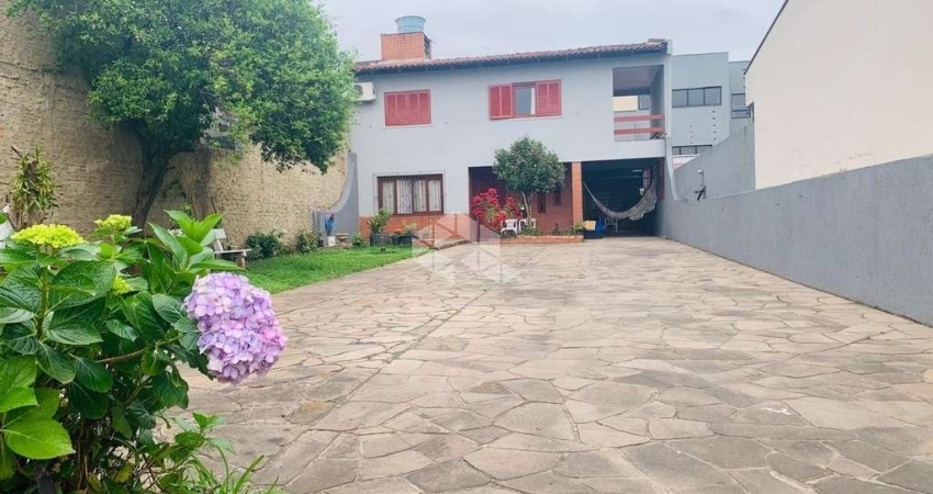 Casa com 3 quartos à venda na Rua Expedicionário, 143, Nossa Senhora das Graças, Canoas