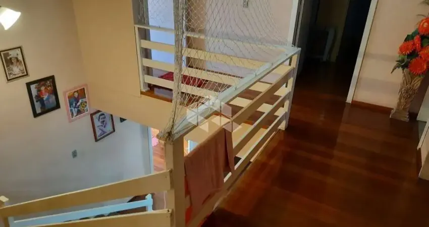 Casa com 5 quartos à venda na Rua Germano Hauschild, 486, Cristo Rei, São Leopoldo