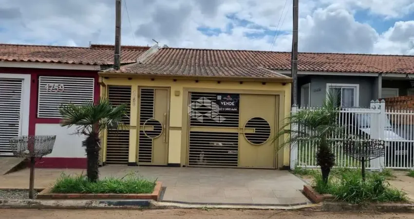 Casa com 2 quartos à venda na Estrada dos Caetanos, 1753, Residencial Meu Rincão, Cachoeirinha