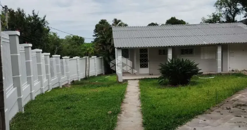 Casa com 2 quartos à venda na Rua Madeira, 200, Igara, Canoas