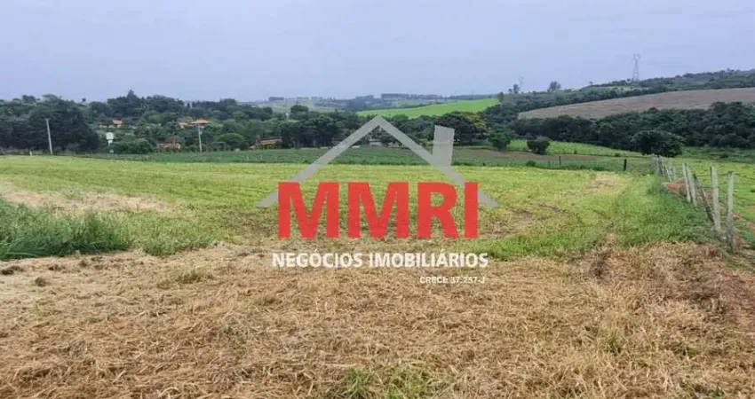Terreno na Fazenda Amadeu em Araçoiaba da Serra-SP - 7.281,00m² de Área Disponível!