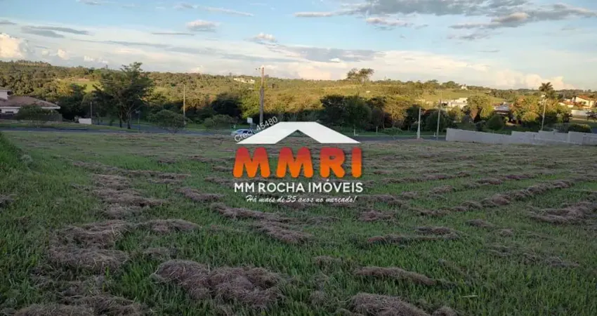 Terreno de 1.000m² no Village Saint Charbel em Araçoiaba da Serra/SP!