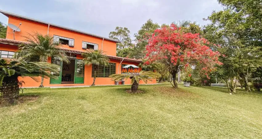 SÍTIO COM 7 DORMITÓRIOS PARA VENDA EM ARAÇOIABA DA SERRA/SP