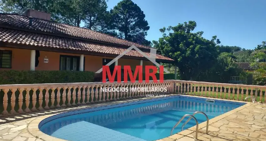 Chácara com 3 dormitórios à Venda no Fazenda do Oeste II - Araçoiaba da Serra/SP
